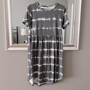 Gray tie dye dress